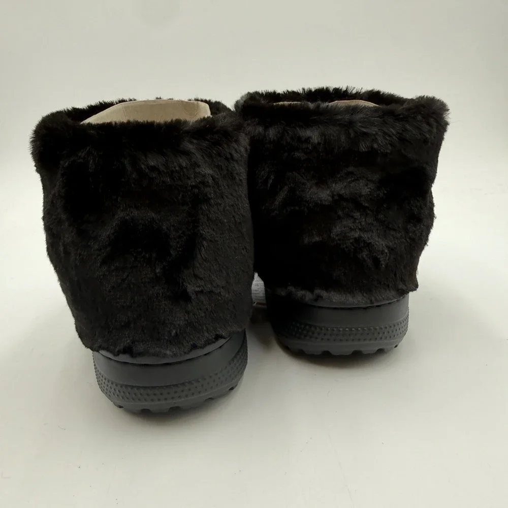 Crocs Women's Size 6 Classic Unfurgettable Boot Moonlight Black Quartz 211743